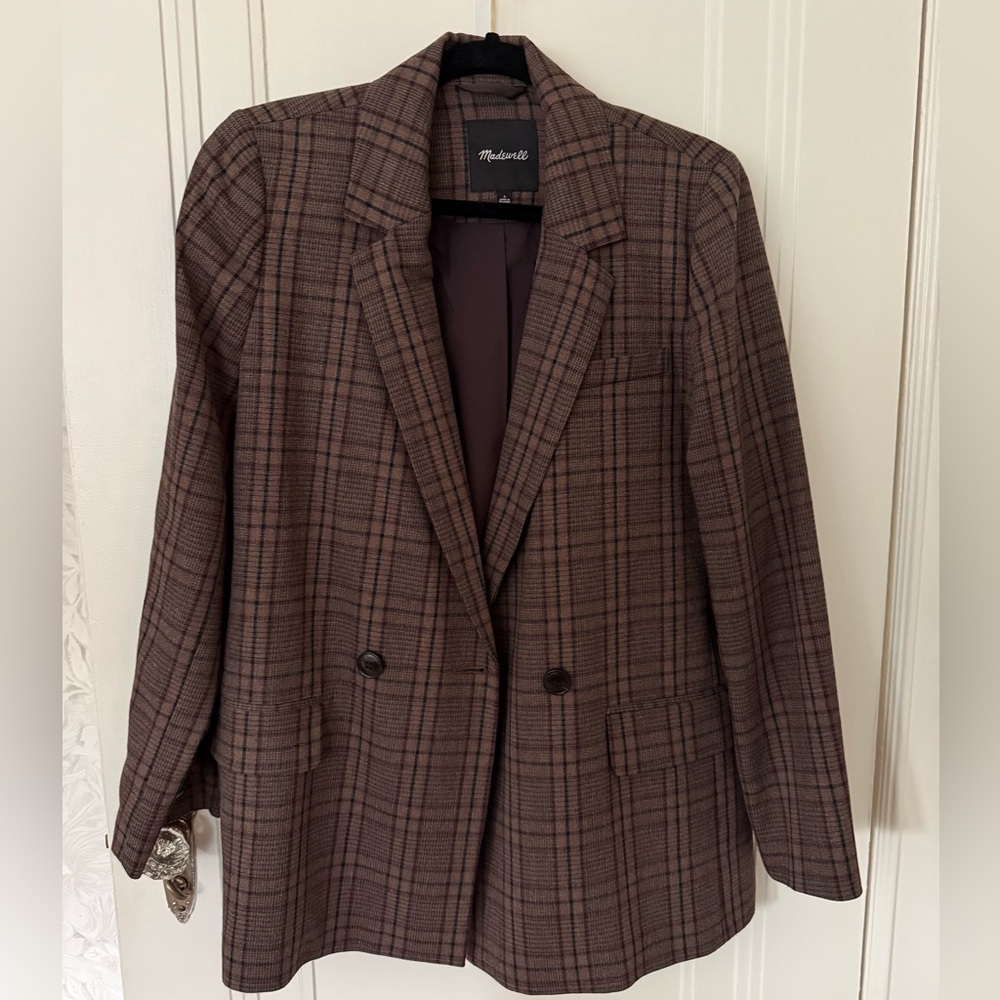 Madewell plaid double breasted blazer. Like new.  Size L.  Worn once.